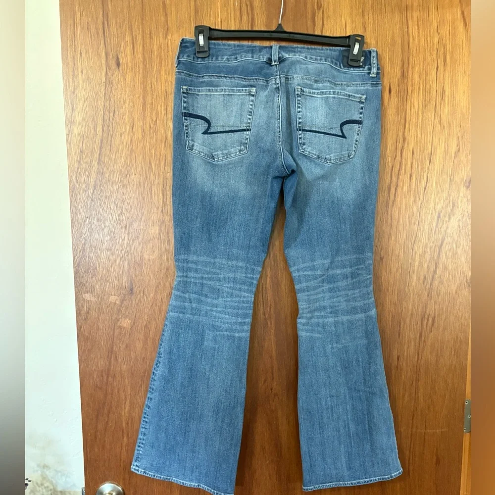 American Eagle Women's Flare Jeans Faded Blue - Picture 2 of 6